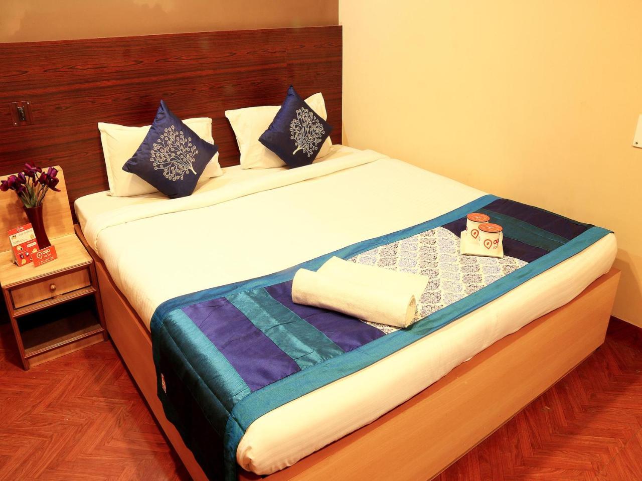 Oyo Rooms Ballygunge Hazra Law College Колката Екстериор снимка
